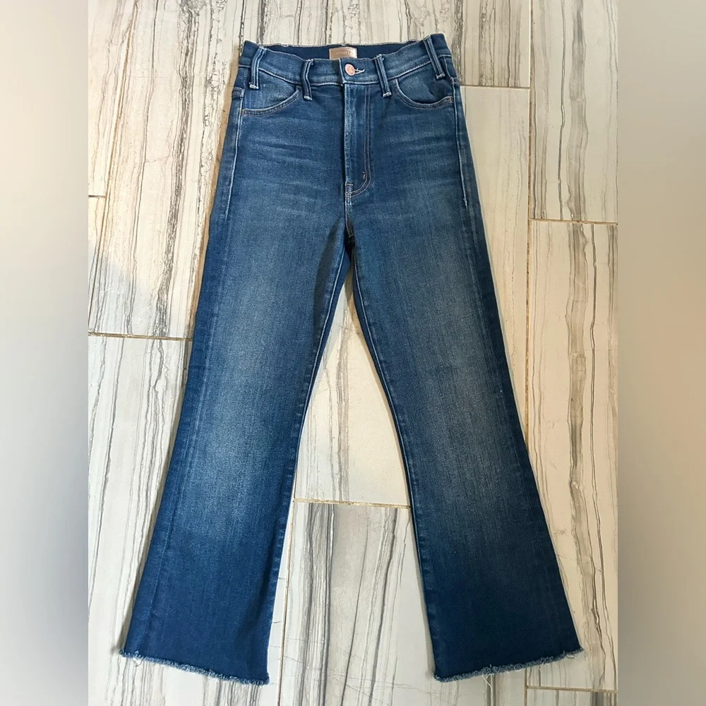 MOTHER The Hustler Ankle Fray in Home Movies High Rise Cropped Flare Jeans - Picture 8 of 16